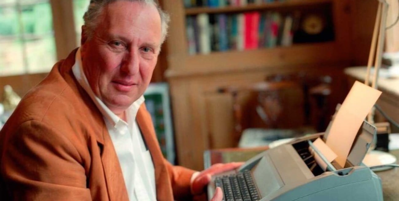 Murió Frederick Forsyth, el maestro de la novela de espías