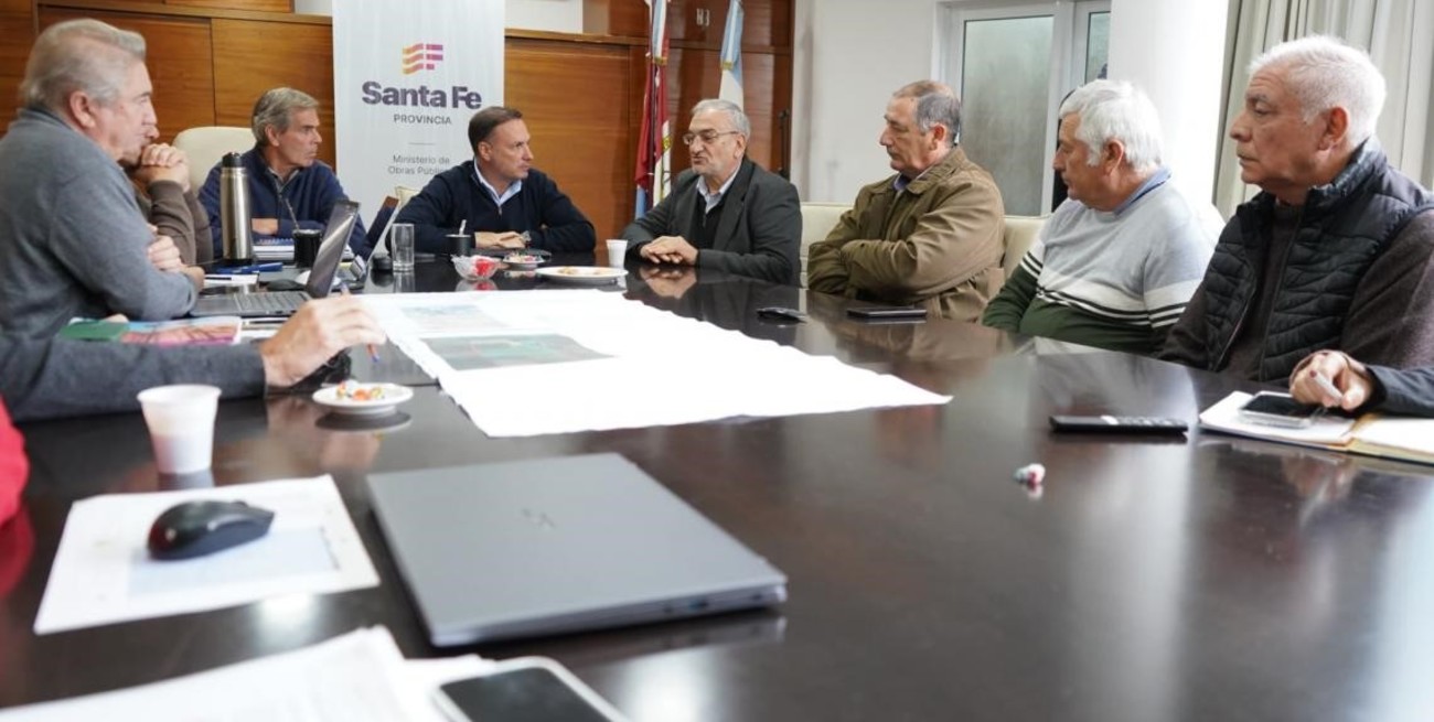 Calvo se reunió con Enrico para dar continuidad a la pavimentación del acceso a Aurelia