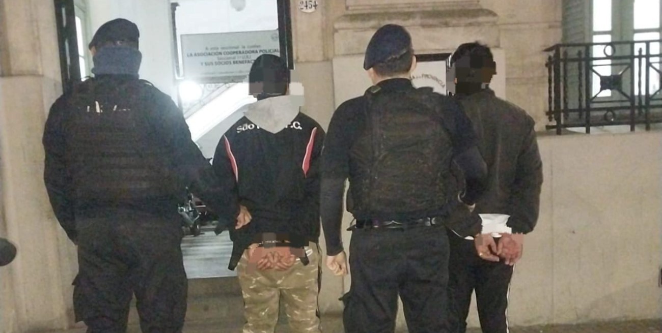 Dos detenidos por balear la casa de una joven en barrio San Lorenzo