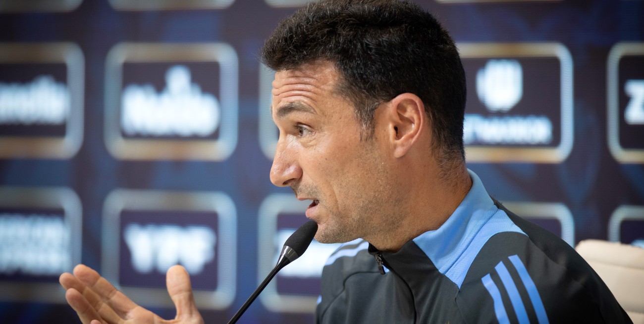 Scaloni: “Messi me pidió el cambio”