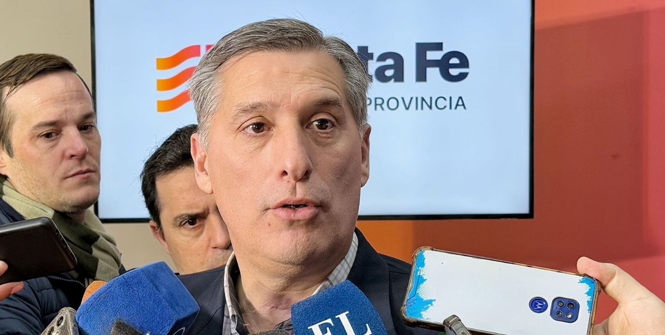 Olivares dijo que la autorización para créditos "es un fuerte respaldo a la credibilidad del gobierno"