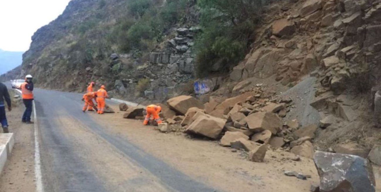 Video: un sismo de 6,1 sacudió Lima y dejó al menos un muerto 
