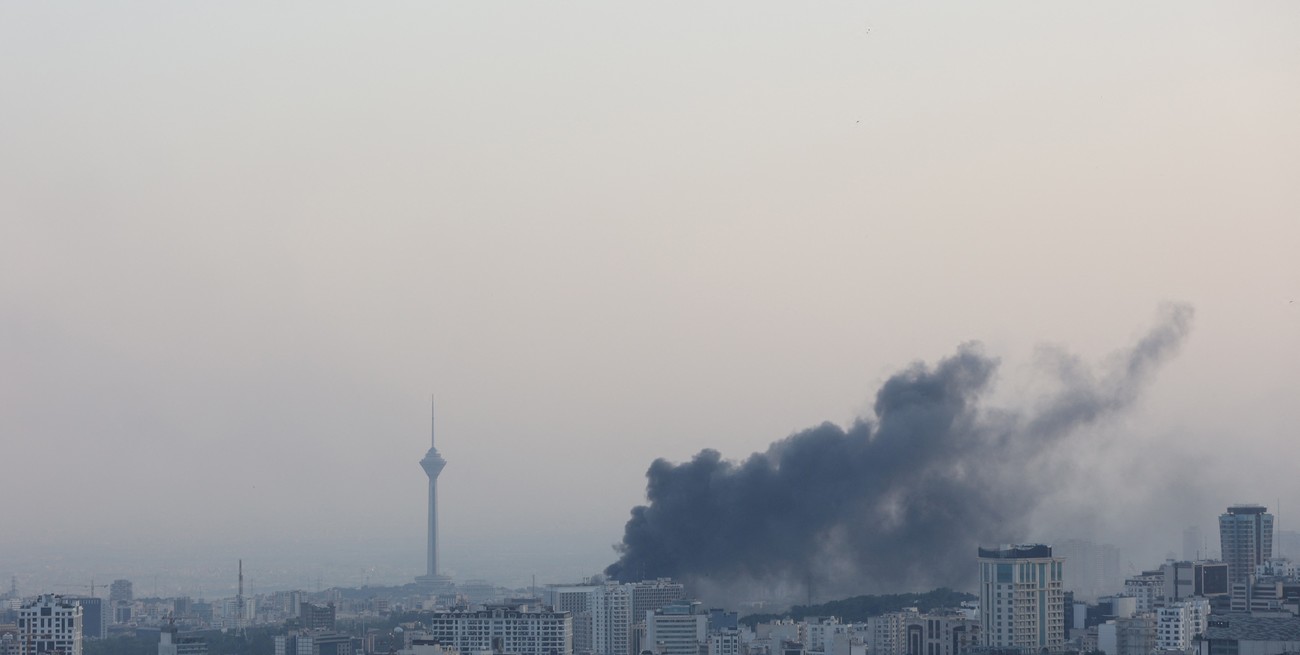 China evacúa a sus ciudadanos de Irán e Israel ante la escalada del conflicto