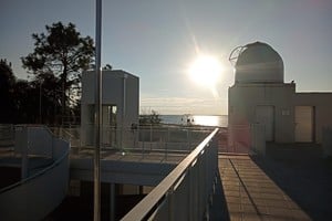 El CODE está ubicado sobre la Costanera Oeste de la ciudad. Archivo