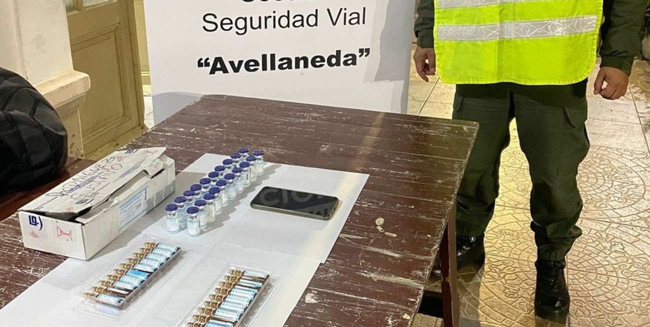 Un veterinario quedó preso tras ser interceptado con 40 ampollas de fentanilo