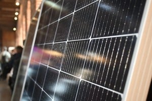 La iniciativa busca instalar paneles solares en la institución deportiva.