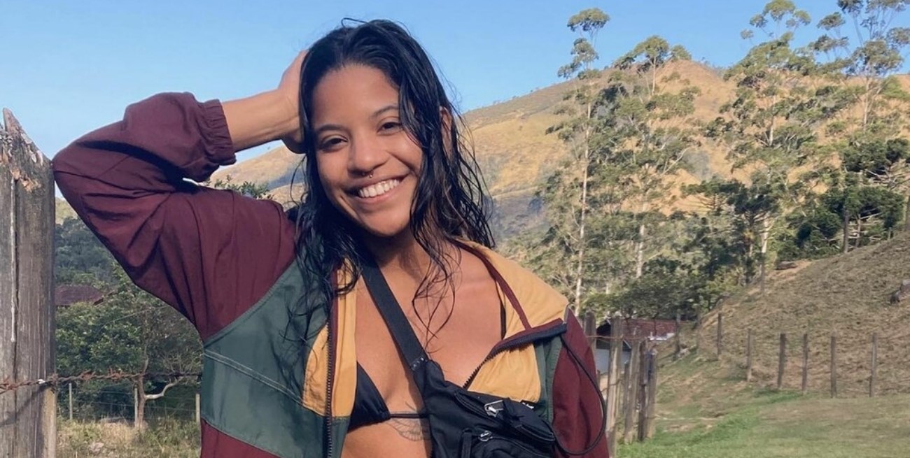 Falleció la joven brasileña que cayó a un cráter volcánico en Indonesia