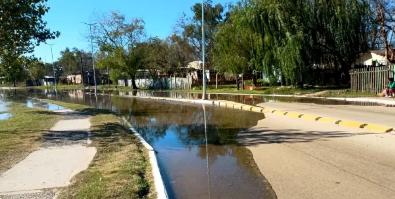 Familias de Concordia iniciaron la evacuación tras el desborde del río Uruguay