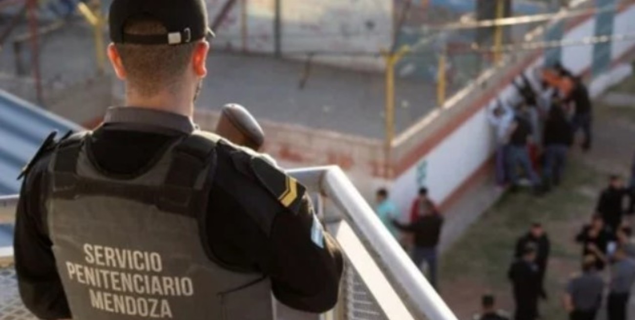 Un ex agente penitenciario denunciado por abuso se suicidó durante su detención