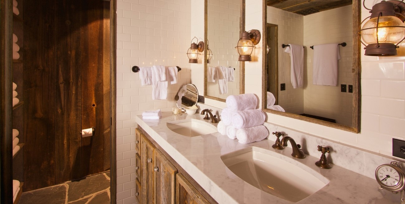 Lo que no tenés que guardar en el baño si querés cuidar tu salud