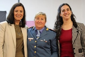 Orciani y Masneri, Secretaria de Asuntos Penitenciarios con la primera mujer en llegar a un cargo de conducción en el Servicio Penitenciario. Foto: Ministerio de Justicia y Seguridad