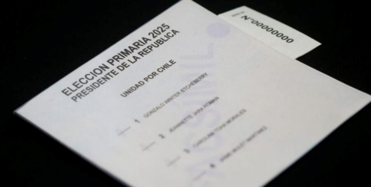 Chile elige sucesor oficialista de Boric con una interna de cuatro candidatos