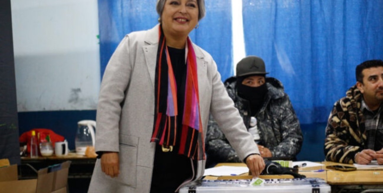 Elecciones en Chile: Jeannette Jara se impuso en las primarias con contundente mayoría