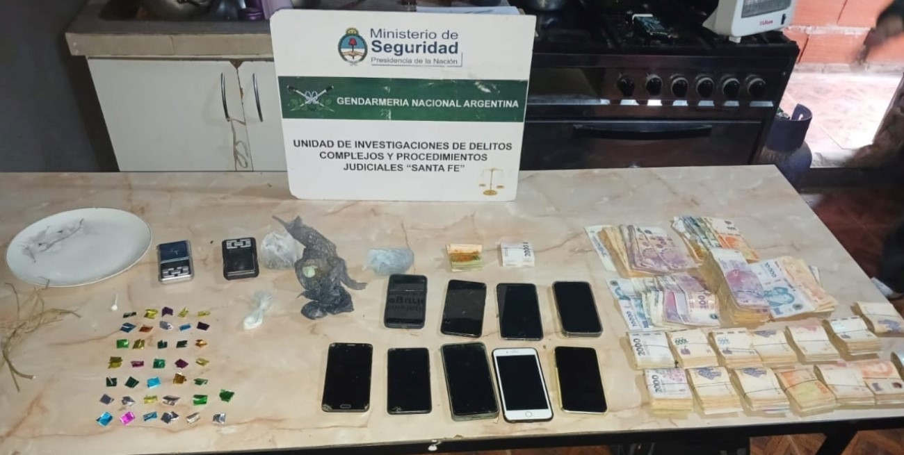 En barrio Nueva Esperanza:  secuestraron cocaína, marihuana y más de un millón de pesos