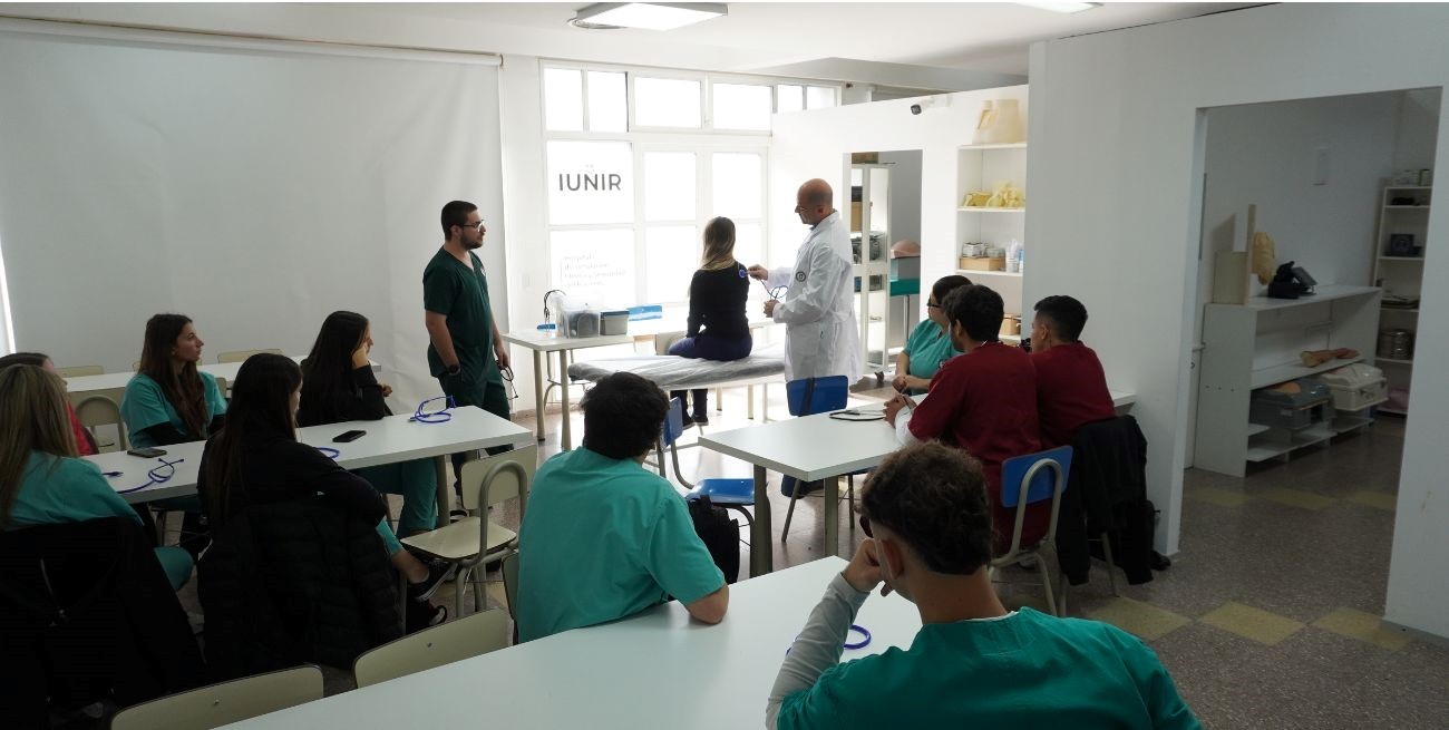 El IUNIR y Fundación Jerárquicos impulsan nuevas carreras en Santa Fe

