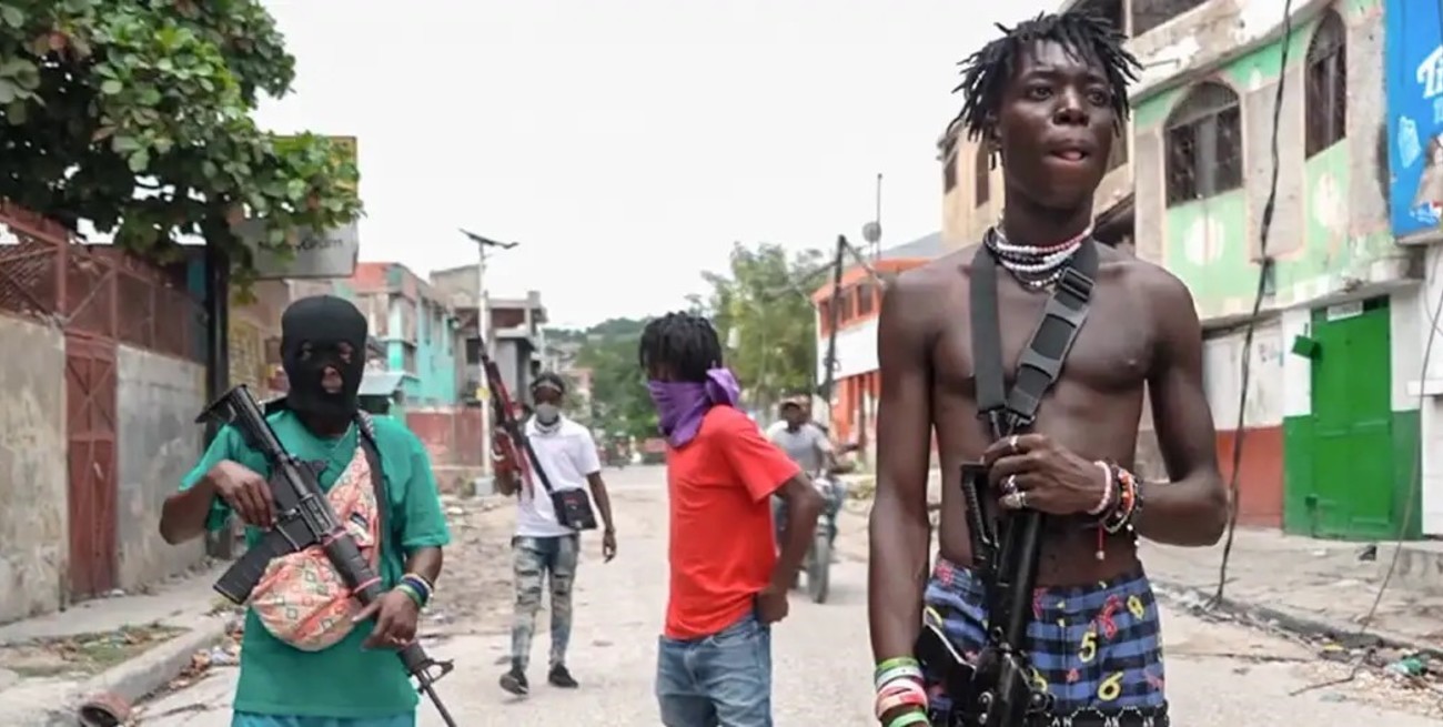 Las pandillas controlan el noventa por ciento de la capital de Haití