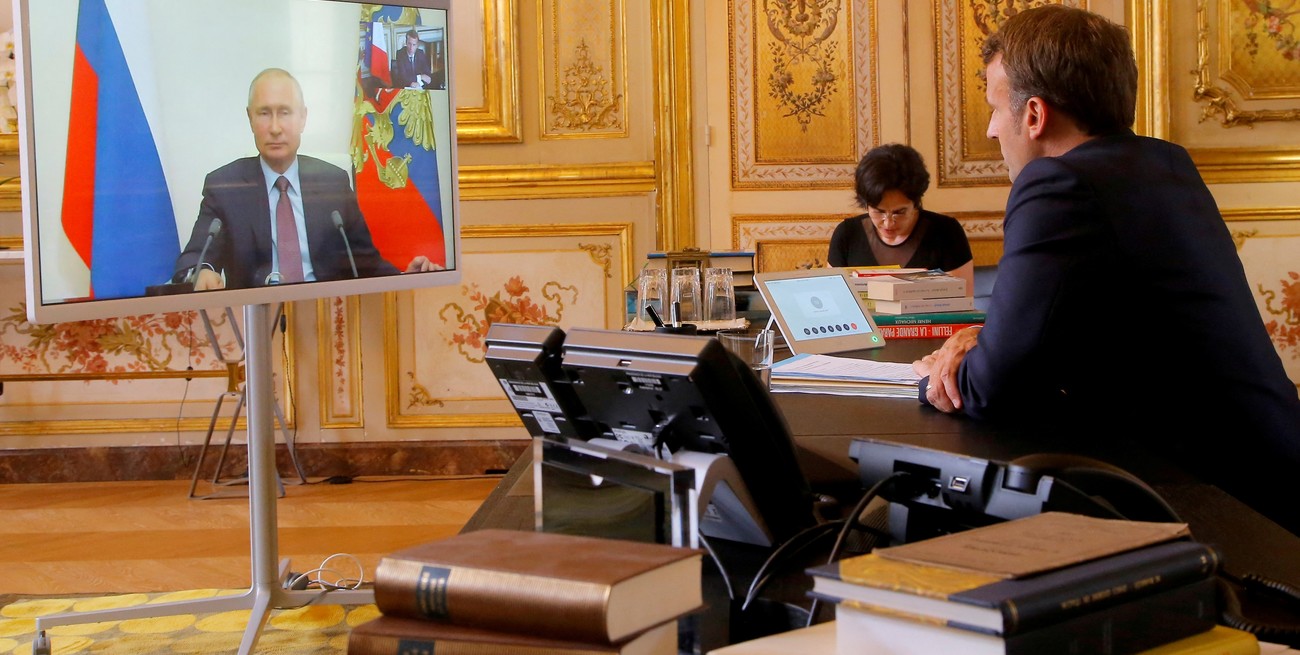 Macron llamó por teléfono a Putin y conversaron después de más de dos años