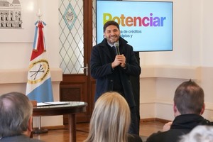 Pullaro presentó el programa en el Salón Blanco, junto a ministros y autoridades. 