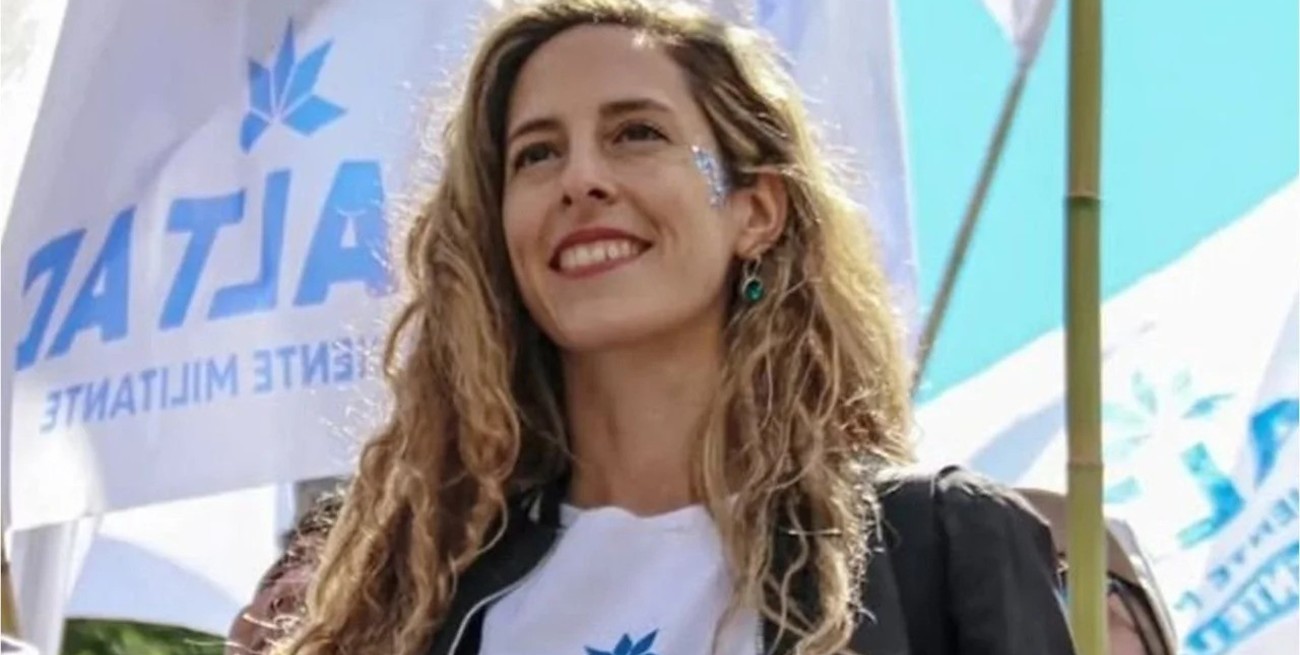 La Justicia dispuso la prisión domiciliaria de la funcionaria detenida por el ataque a la casa de Espert