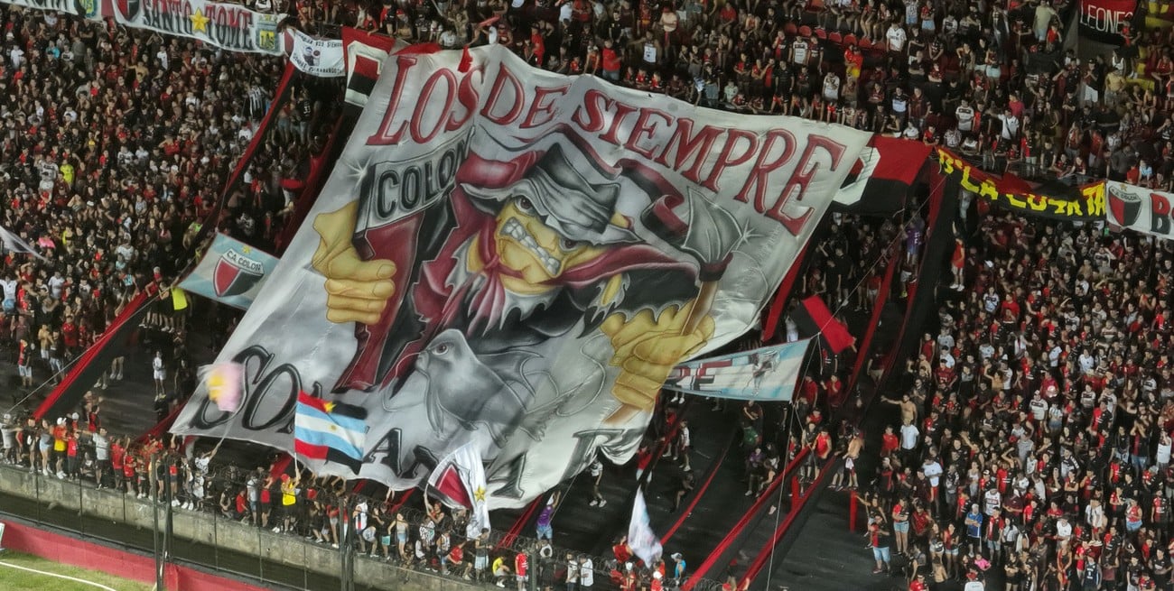 Restringieron el ingreso de tres barras de Colón a eventos deportivos