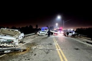 El hecho involucró a tres vehículos y dejó como saldo la muerte de un hombre de 41 años. Foto: gentileza
