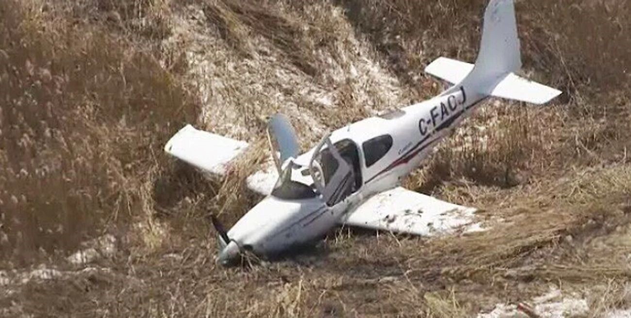 Murieron dos pilotos tras chocar en el aire durante un entrenamiento en Canadá