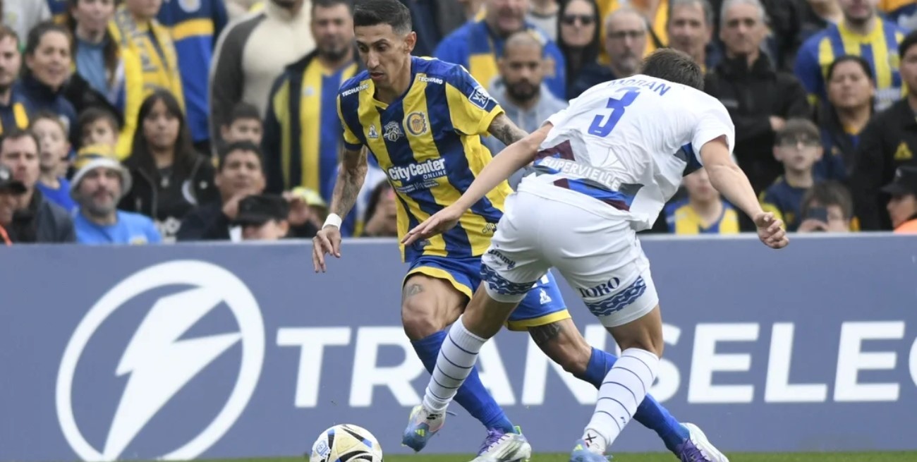 Di María volvió a Central con gol y lesión en el empate ante Godoy Cruz