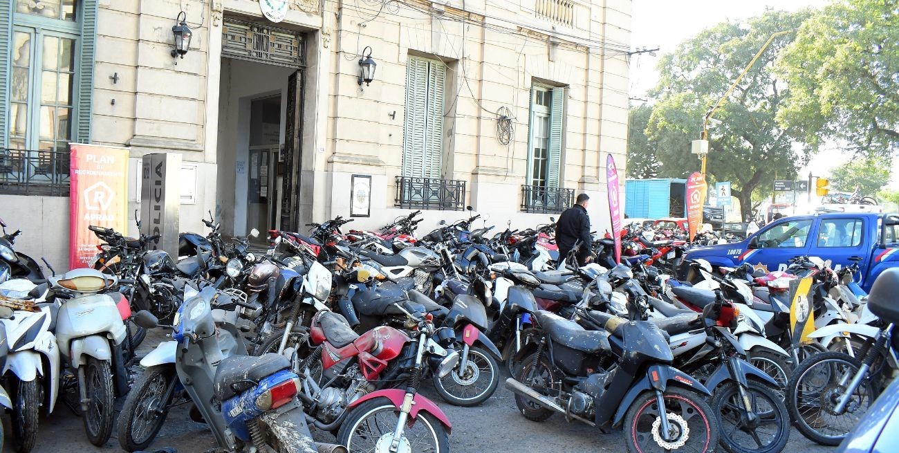 Robo de motos en Santa Fe: más de 100 casos al mes y un mercado ilegal sin control
