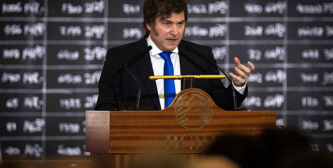 A medida que se acercan las elecciones, Casa Rosada abre frentes de conflicto externos e internos