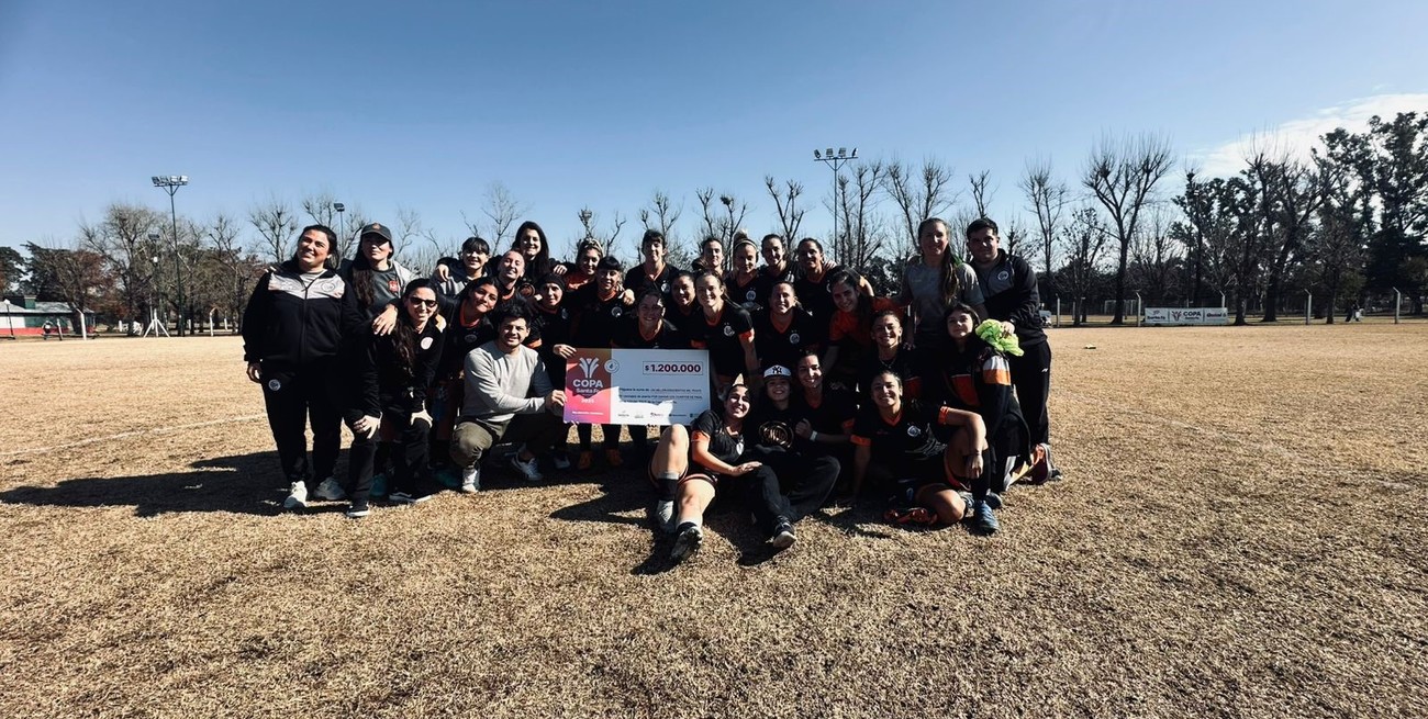 Adiur selló su pase a semifinales con una nueva goleada