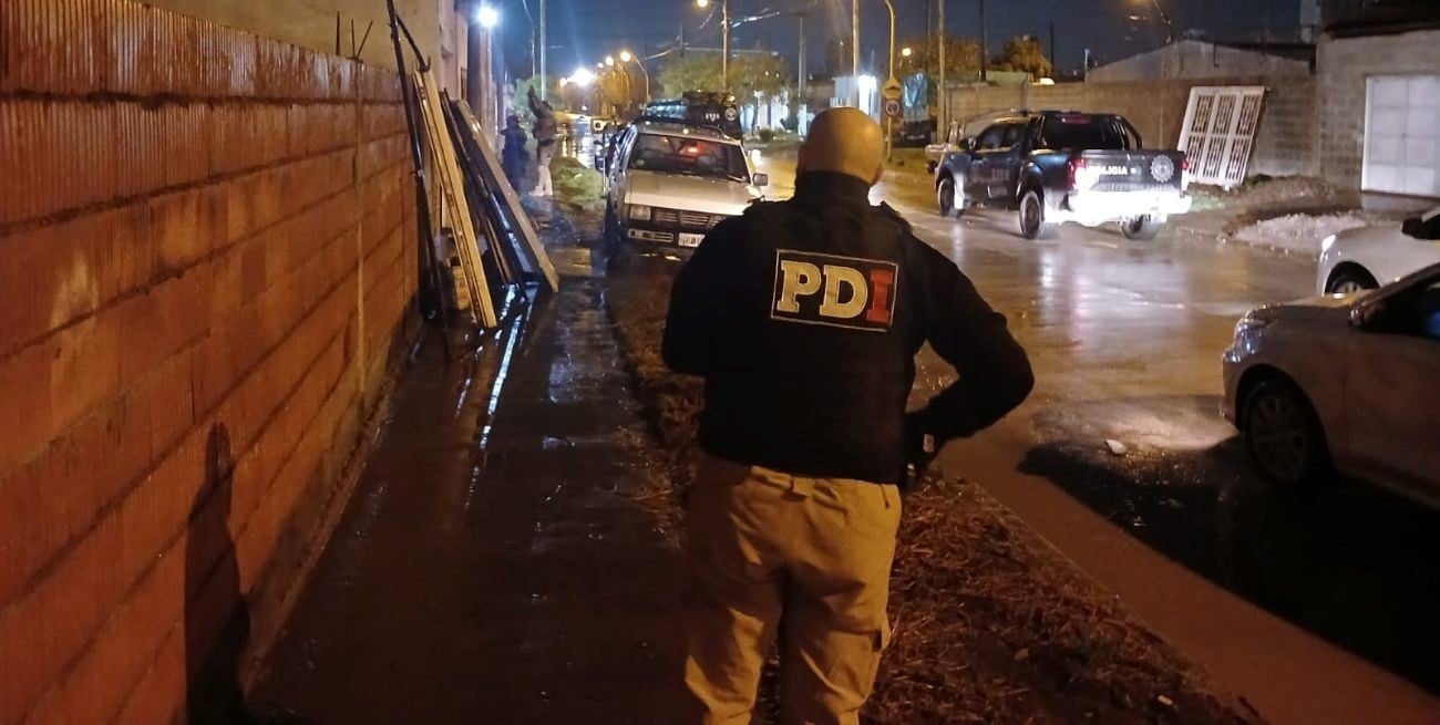 En San Francisco: once allanamientos tras el crimen del niño en un ajuste narco