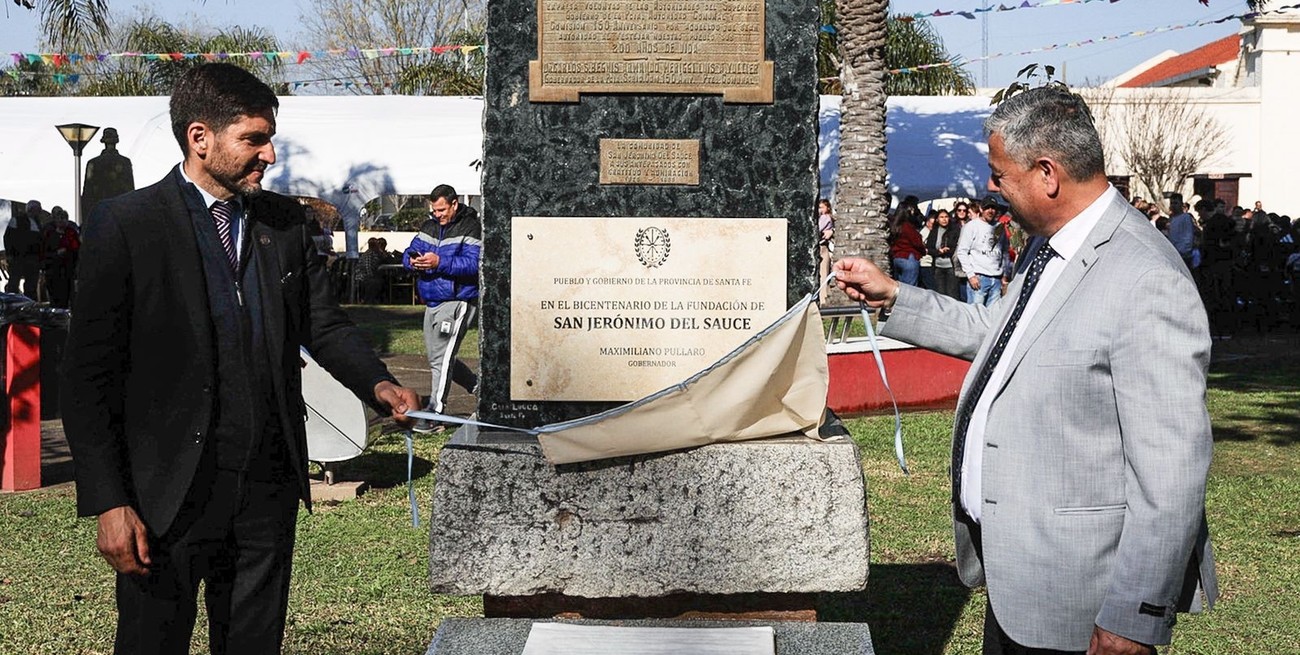 Pullaro participó de los festejos por el bicentenario de San Jerónimo del Sauce