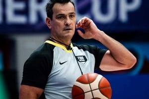 “Es como estar en una película”, dijo el árbitro sobre su experiencia en competencias de élite.