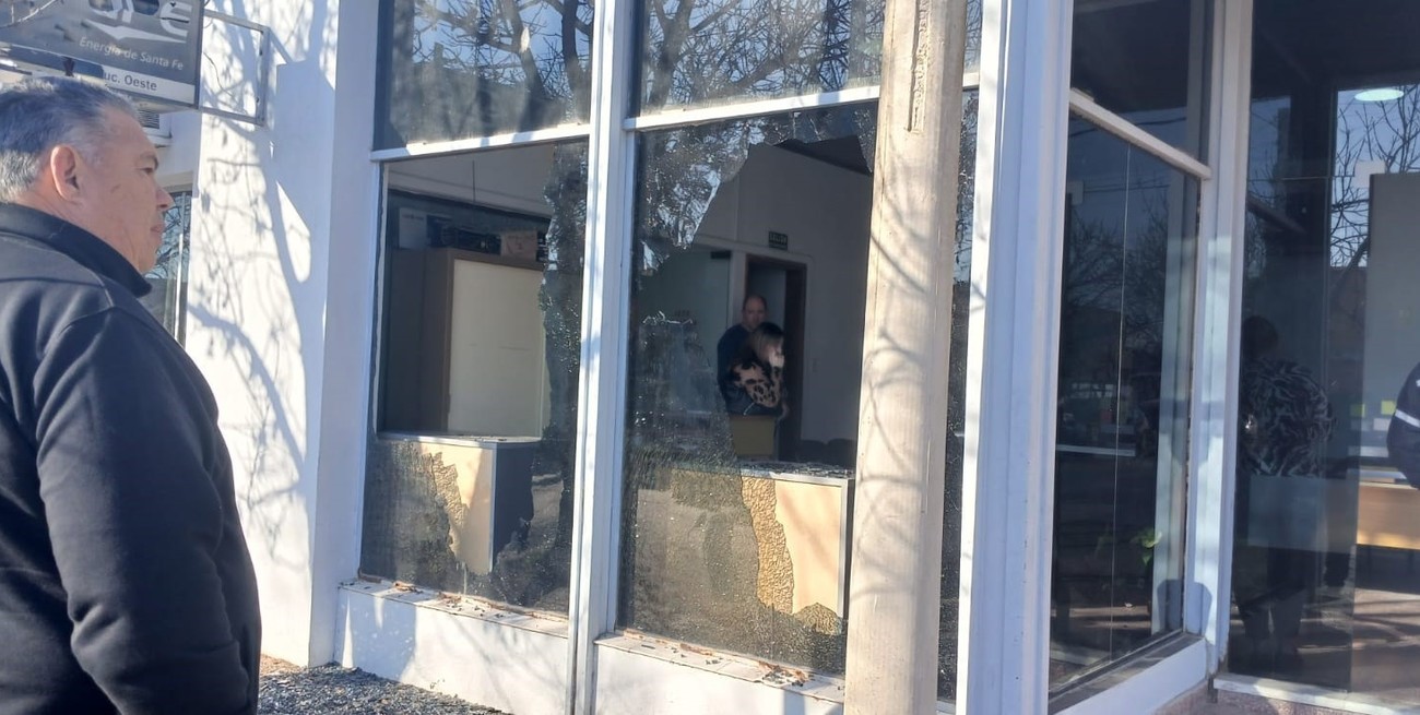 San Jorge: qué dijo el fiscal sobre el ataque con un pico a las oficinas de la EPE