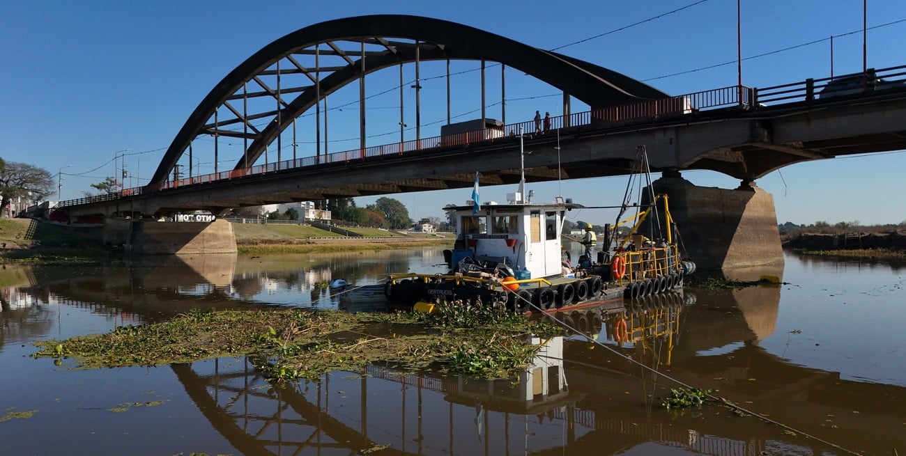 La construcción del nuevo puente Santa Fe-Santo Tomé avanza a ritmo firme