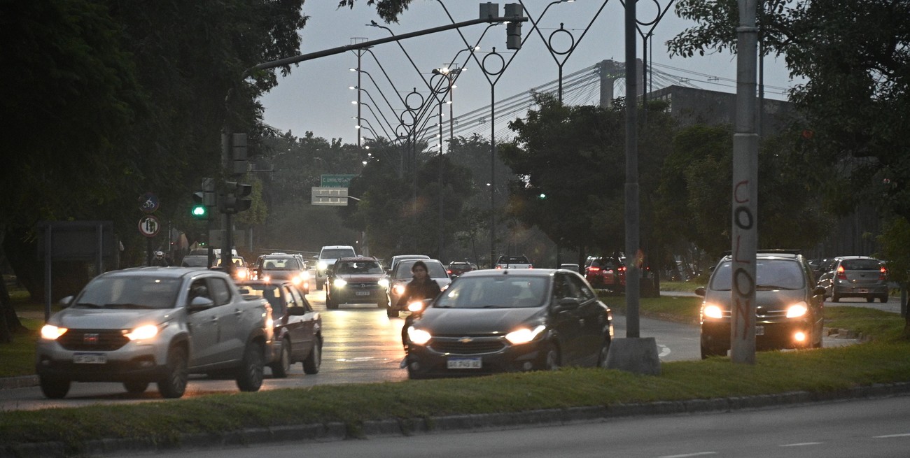 El Gobierno vuelve a postergar parte de los aumentos en los impuestos a los combustibles