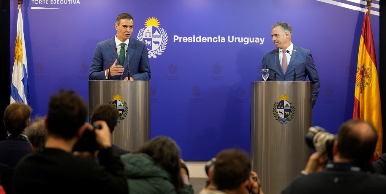 Pedro Sánchez y Yamandú Orsi exigieron acelerar el pacto entre el Mercosur y la Unión Europea