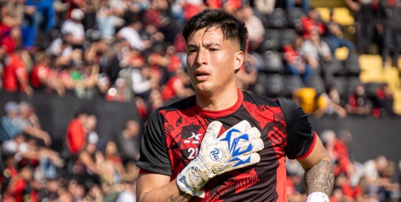 ¿Paredes o Giménez?: quién será el suplente de Budiño en el arranque del torneo
