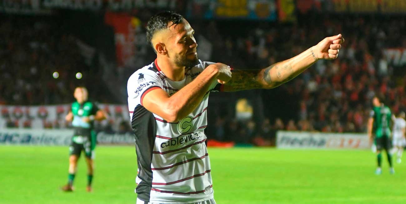 Colón oficializó el préstamos de Sanguina a Sportivo Ameliano de Paraguay
