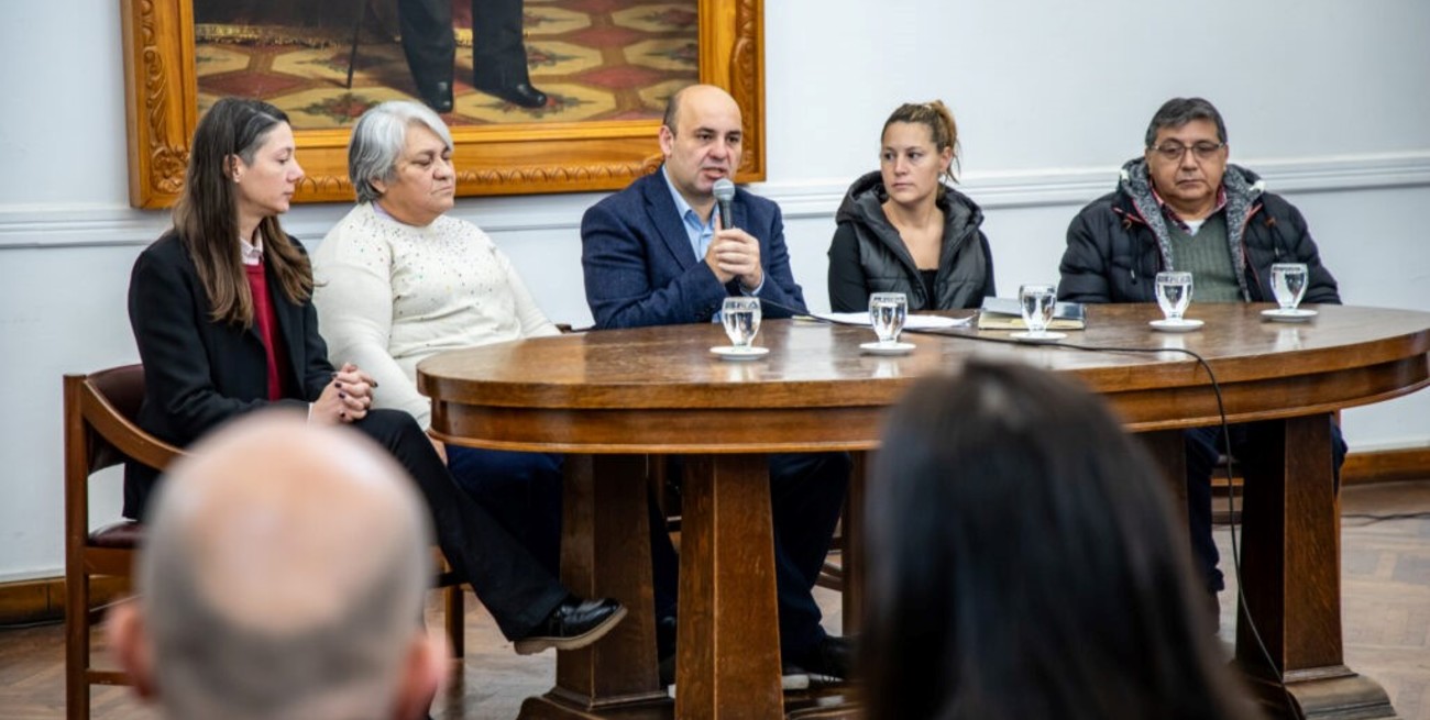 Giran más de $ 57 millones de pesos para escuelas de Esperanza