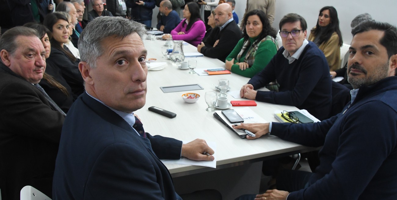 Paritaria docente: el gobierno dio sus números y los gremios salieron "muy preocupados"