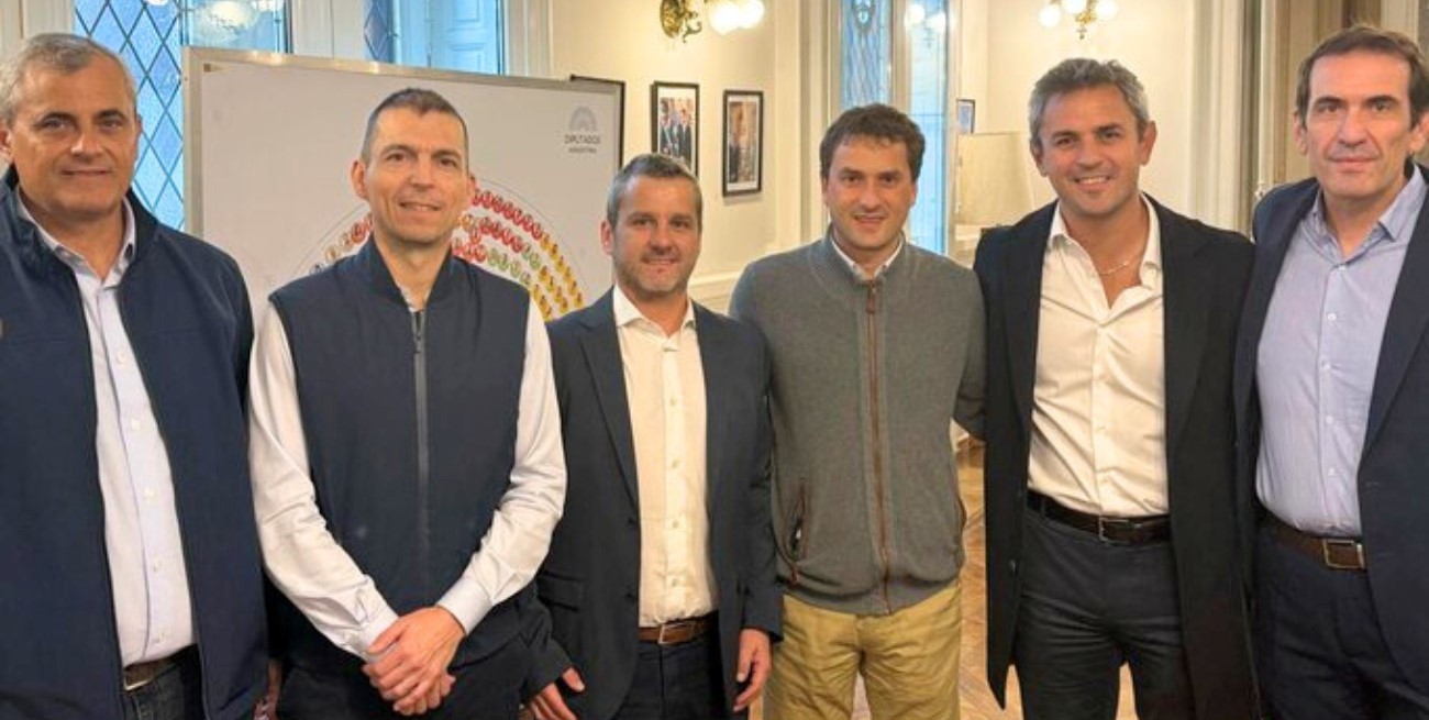 Con seis diputados radicales, La Libertad Avanza toma cuerpo para defender los vetos de Milei