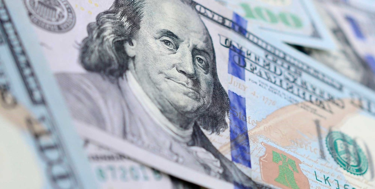 Por qué subió casi 2% el dólar oficial este miércoles 30 de julio de 2025