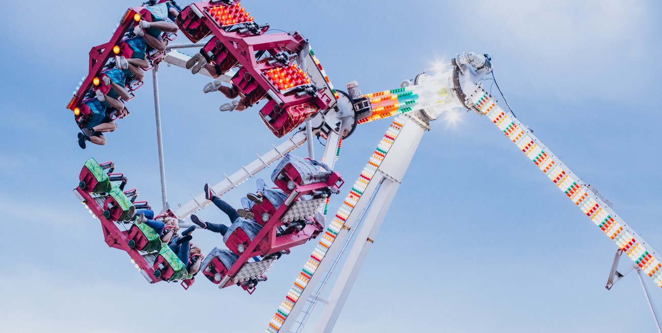 Arabia Saudita: una atracción 360° se desplomó y dejó 23 heridos