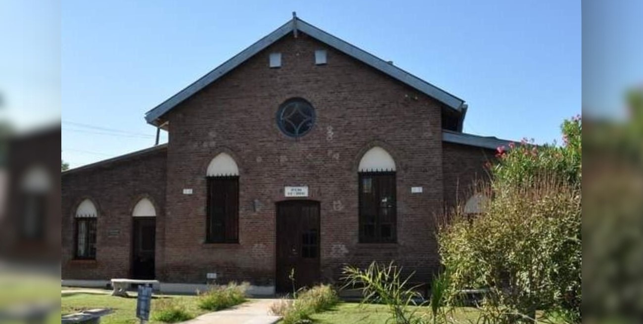 Venado Tuerto repudia el cierre del Instituto Belgraniano