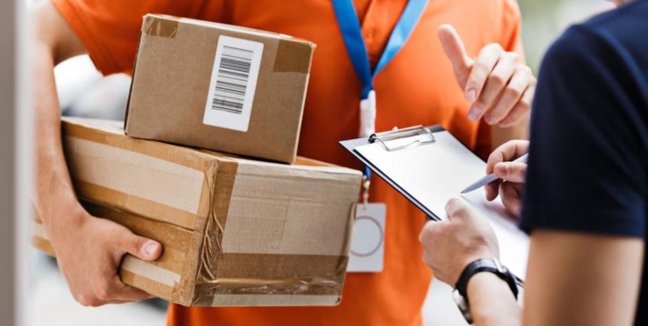 Los motivos por los que el gobierno refuerza el control aduanero para compras online