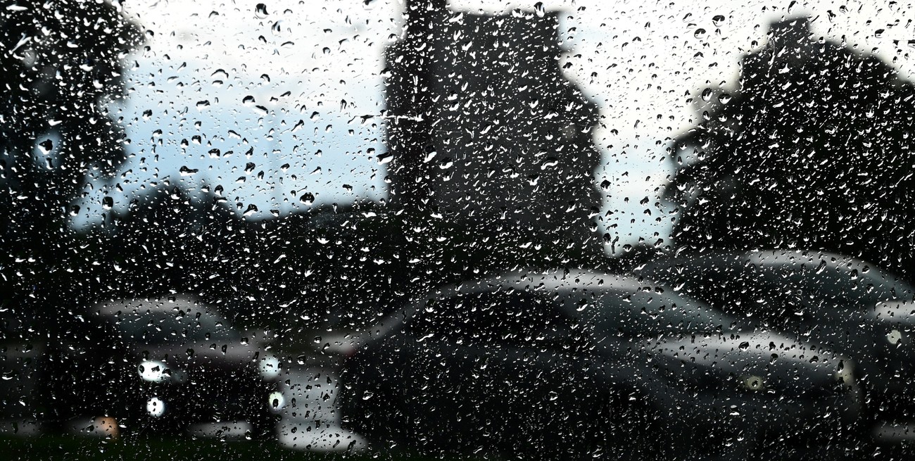 Alerta por tormentas fuertes en cuatro provincias de Argentina