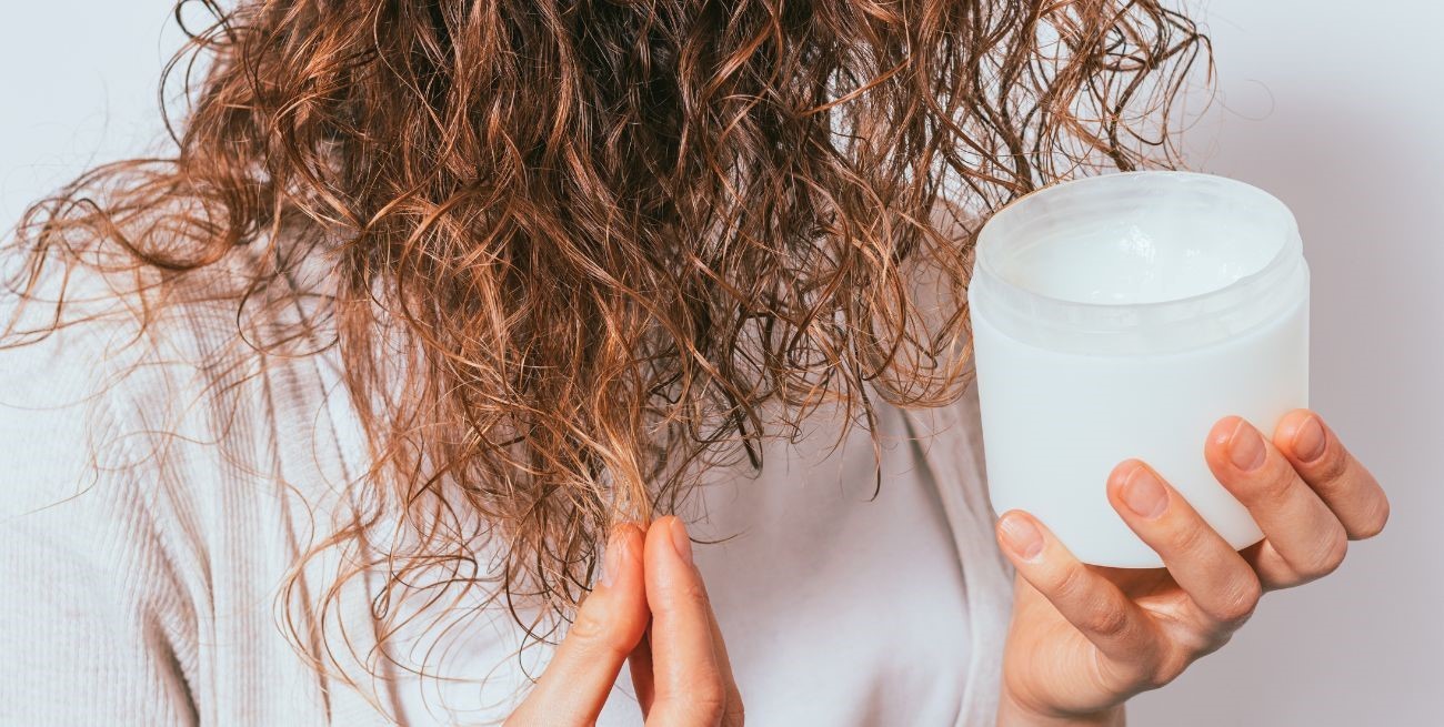 Se prohibieron más de 70 productos cosméticos, dentales y aromatizantes: cuáles son  