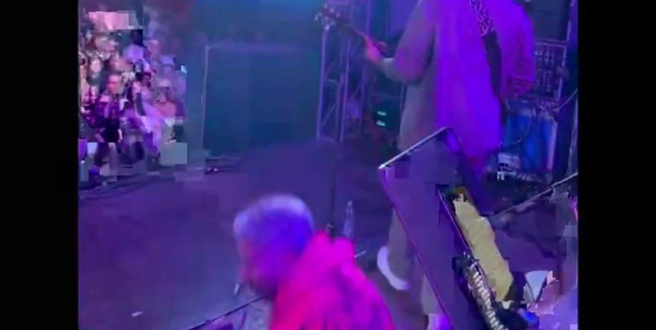 El terrible accidente del cantante de "Dale Q' Va" en pleno show