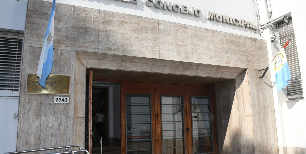 La Convención inicia la semana con audiencia pública en Santa Fe por autonomía municipal en el horizonte